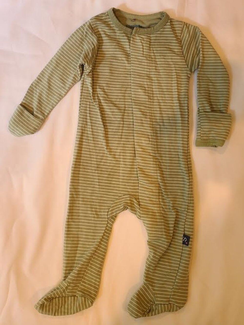 Green tea skinny stripe CloudStretch footie Magnetic Me (0-3 mo)